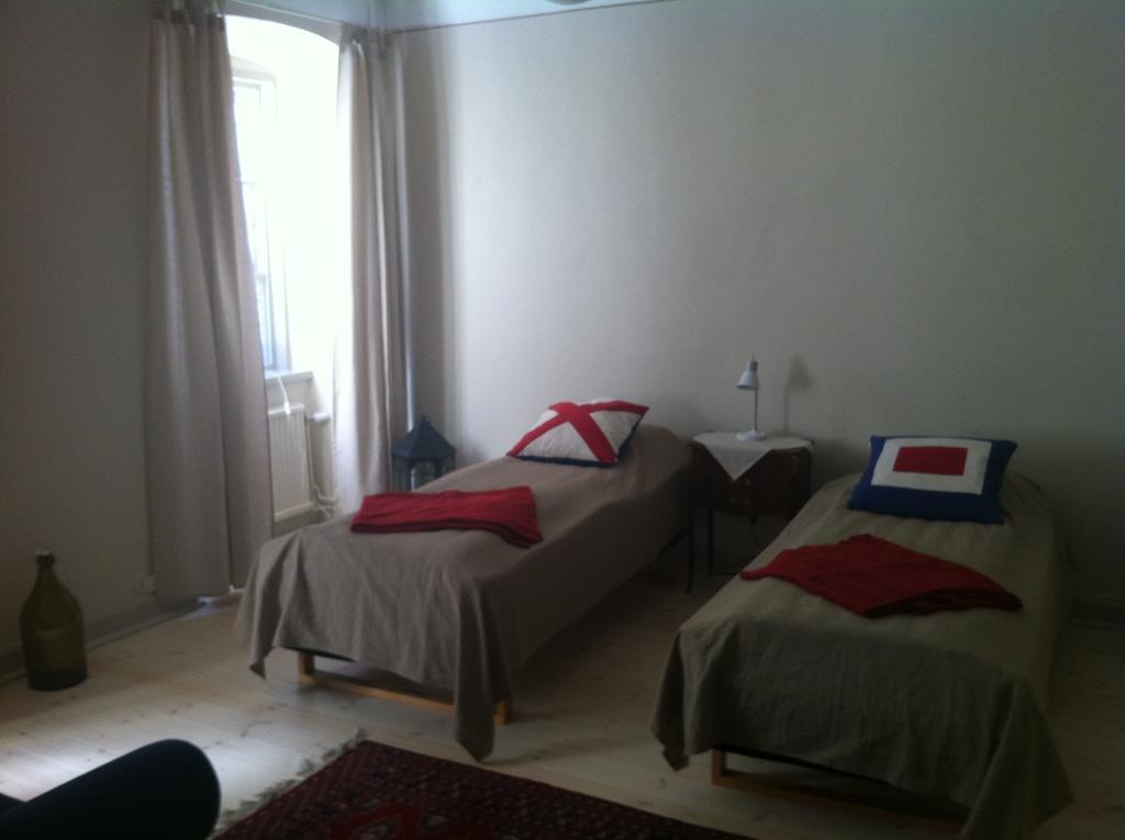 Soldatens Bed & Breakfast Марщранд Стая снимка